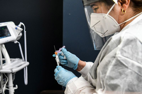 آزمایش انسانی واکسن کرونا (تصاویر) آزمایش انسانی واکسن کرونا (تصاویر)