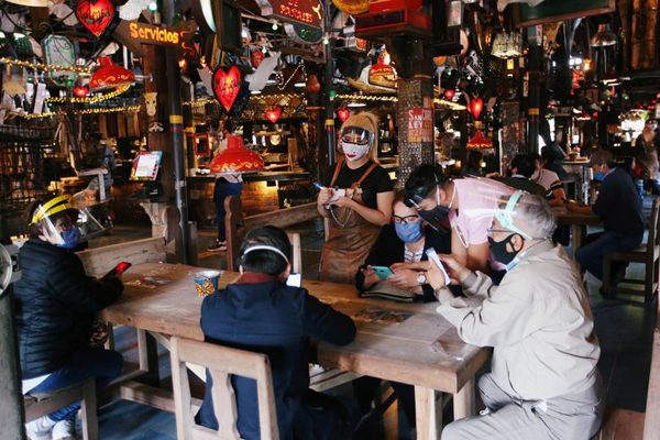 زندگی در دنیای کرونایی (گزارش تصویری)