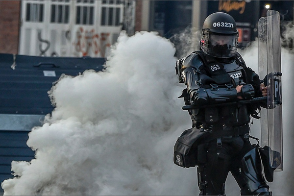 دور دنیا در قاب تصاویر؛ شورش در شیلی دور دنیا در قاب تصاویر؛ شورش در شیلی