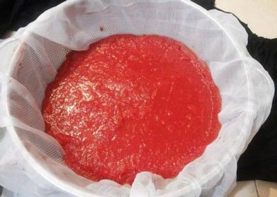 طرز تهیه رب گوجه خانگی طرز تهیه رب گوجه خانگی