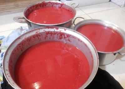 طرز تهیه رب گوجه خانگی طرز تهیه رب گوجه خانگی