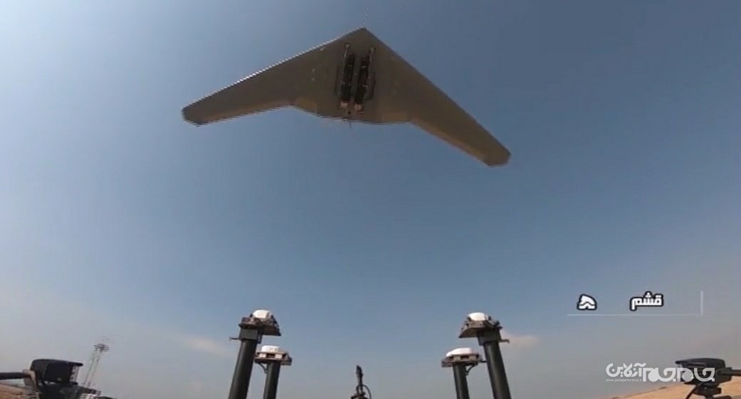 تاکتیک ویژه پهپادهای بمب&zwnj;افکن سپاه برای غافلگیری دشمن/ همه جاده&zwnj;ها فرودگاه RQ-170 ایرانی شد +عکس