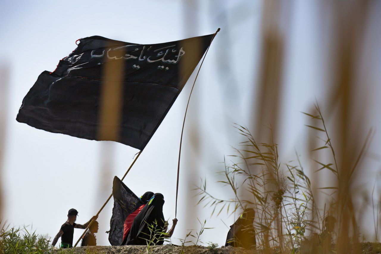 فضیلت زیارت اربعین با پای پیاده