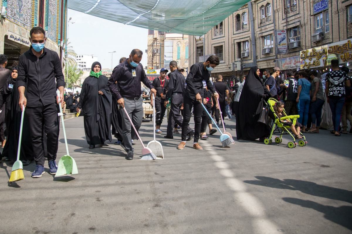 فضیلت زیارت اربعین با پای پیاده