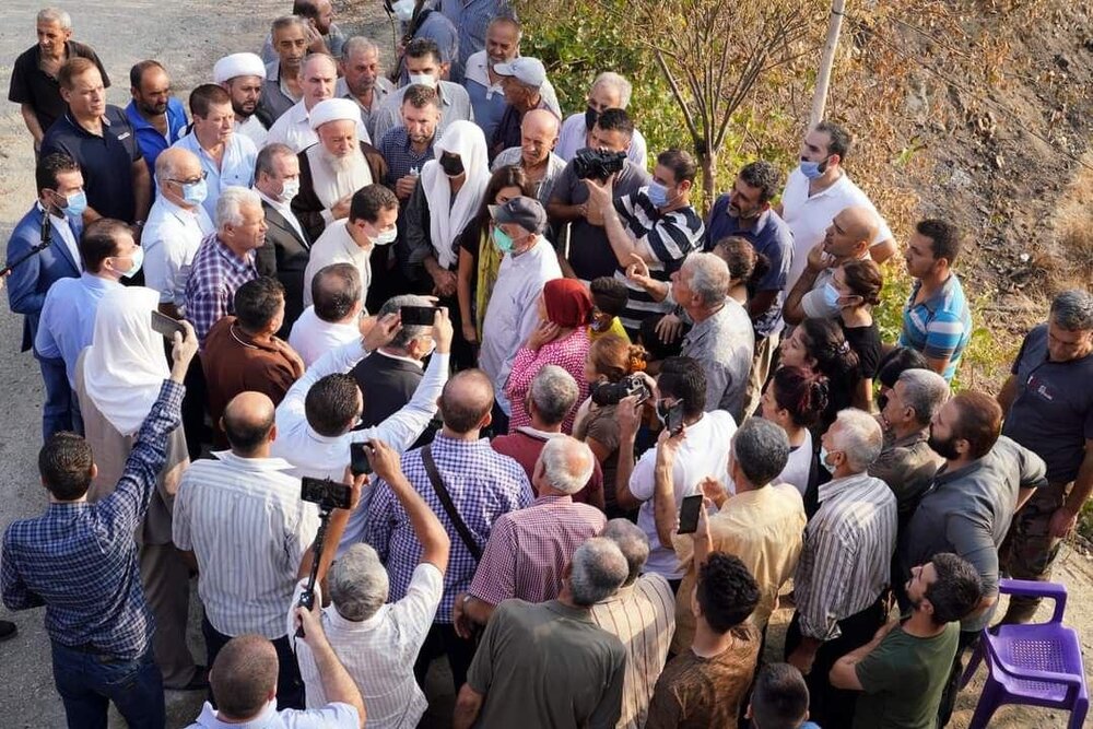 «بشار اسد» از یک روستای آسیب دیده در حومه لاذقیه بازدید کرد