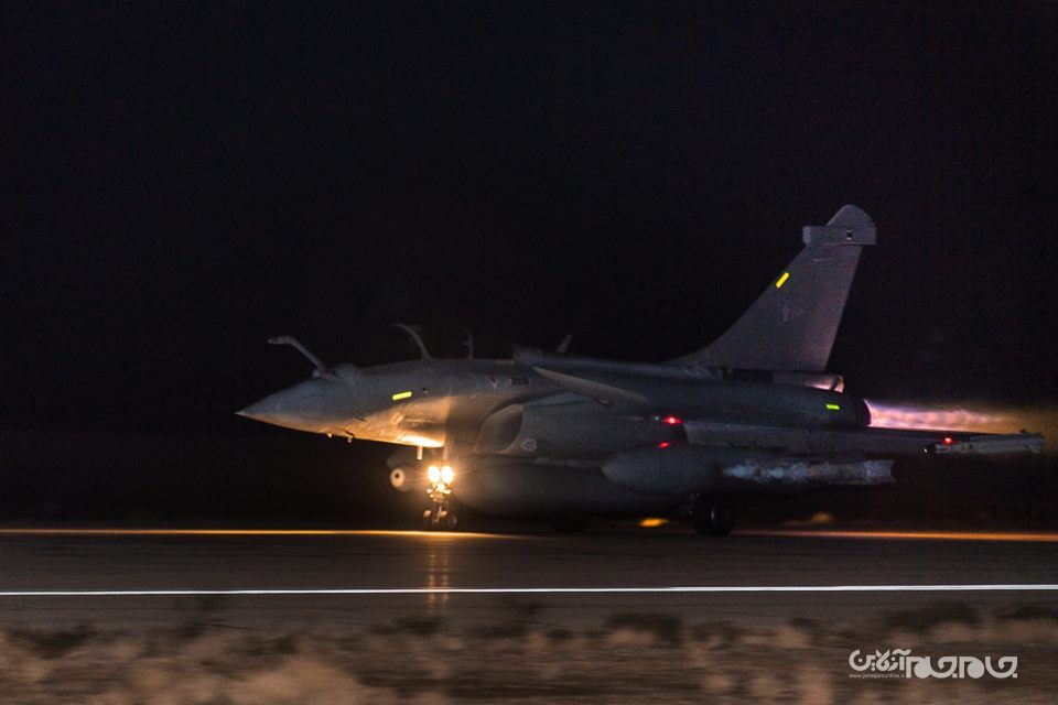 آبروریزی کروزهای آمریکایی در مقابل ساختمان&zwnj;های خالی و پدافند قوی/ نسخه یواشکی &laquo;بیل کلینتون&raquo; برای ترامپ چه بود؟ +عکس