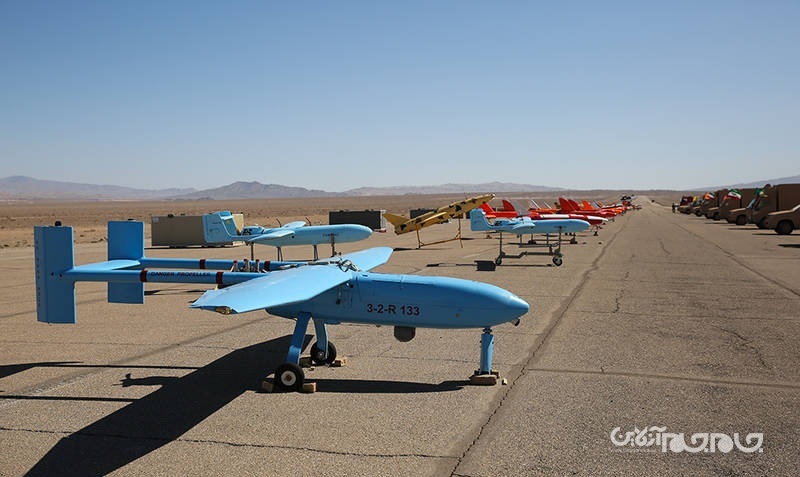 چه پرنده&zwnj;هایی در آشیانه عقاب&zwnj;های بدون سرنشین حضور داشتند/ پهپاد پدافندی ایران با ۴ موشک و موتور جت +عکس