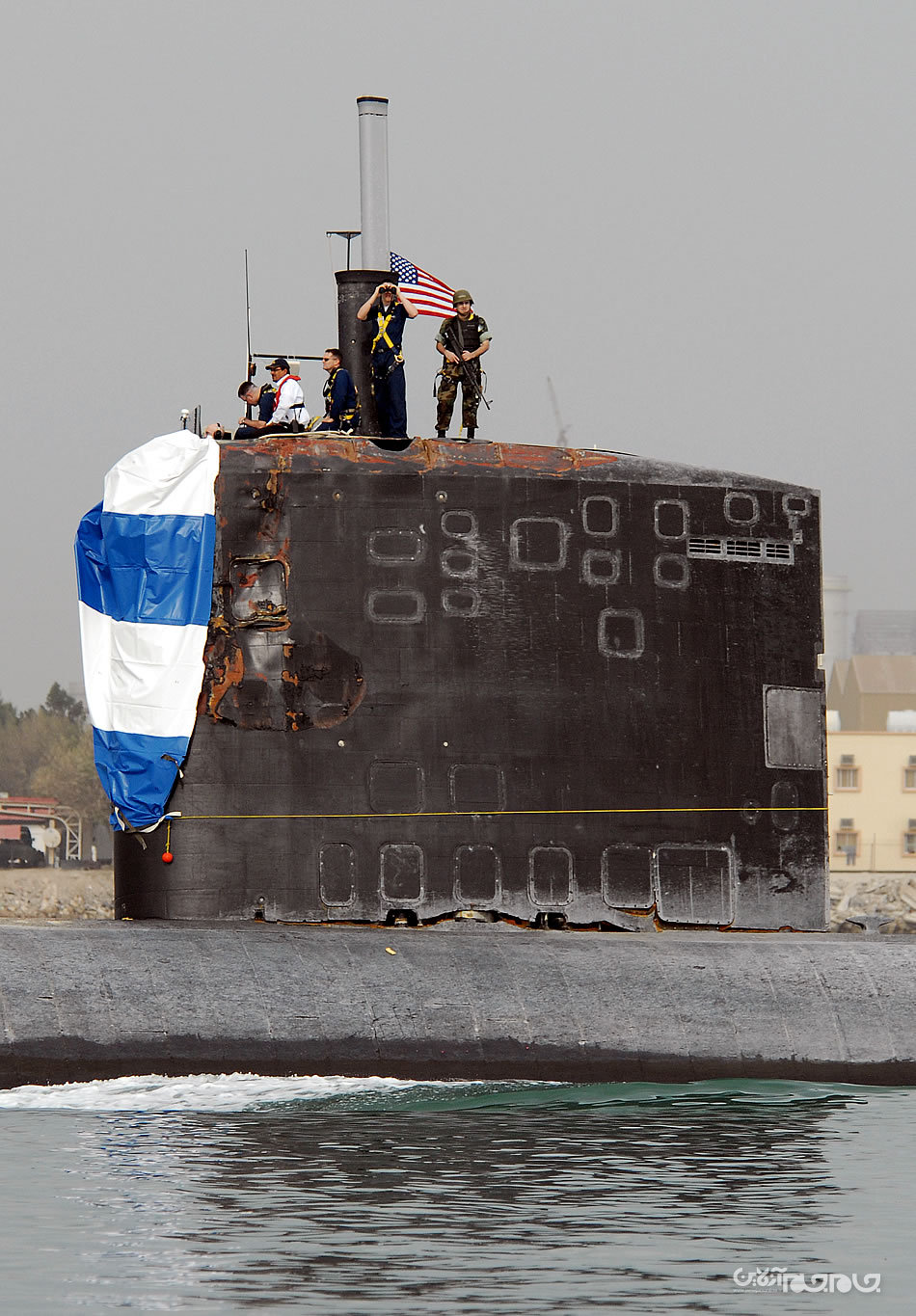 ۱۰ تصادف جالب یگانهای دریایی آمریکا در سالهای اخیر/ از قتل عام ماهیگیران توسط ناو هواپیمابر تا گاف فرماندهان زیردریایی‌ اتمی +عکس