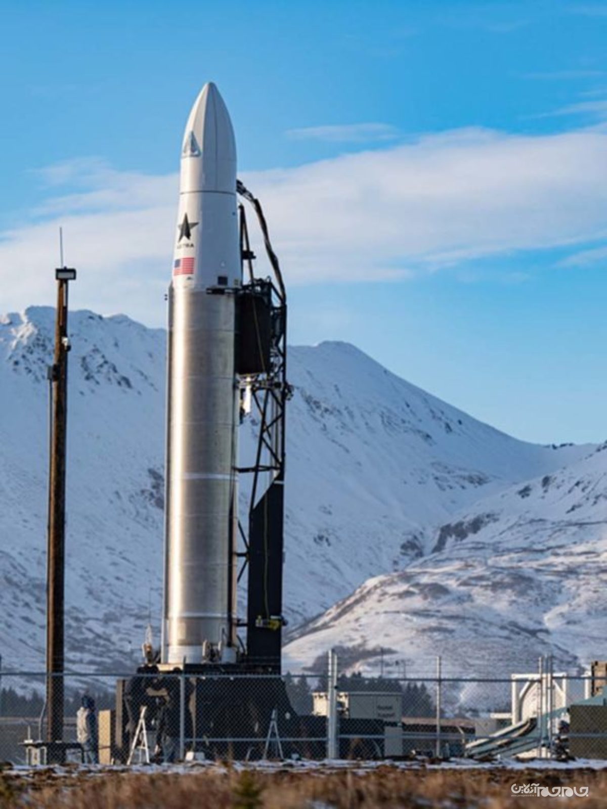 سریالی از نقص فنی و سقوط برای موشک‌های چینی و آمریکایی در هفته‌های اخیر/ ماهواره سرّی ایالات متحده گرفتار ماهواره‌بر نامطمئن! +عکس