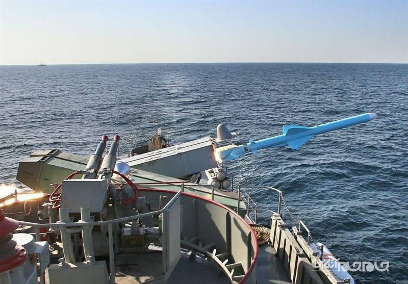 ناوهای هواپیمابر آمریکایی در تیررس این موشک ایرانی هستند.+عکس