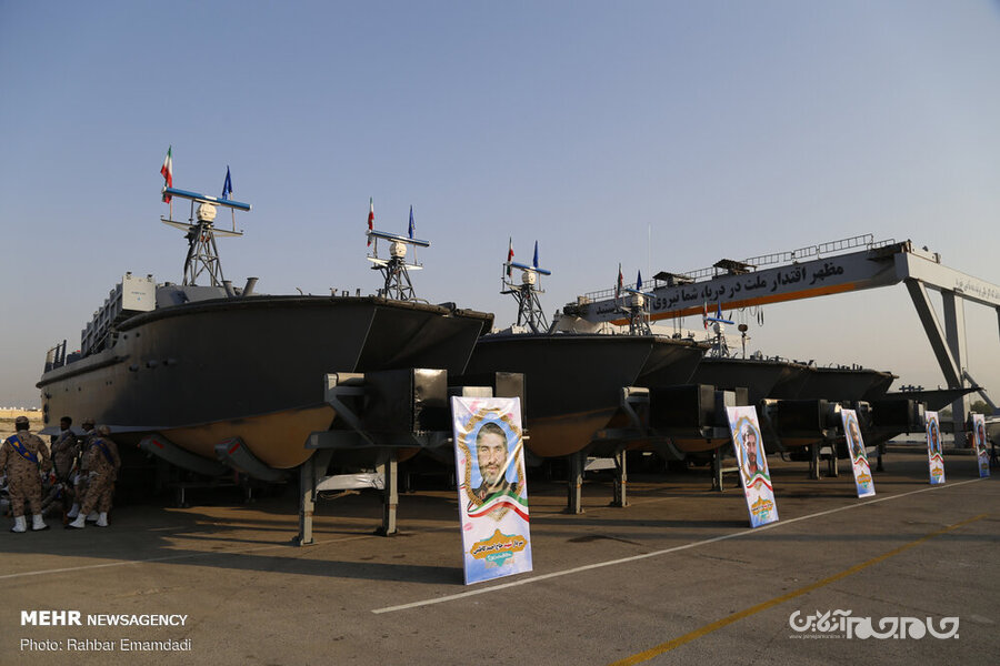 حرکت غافلگیرانه سپاه مقابل نیروهای فرامنطقه‌ای در صفحه شطرنج خلیج‌فارس/ نسل جدید «شناورهای موشک‌انداز کاتاماران» عملیاتی شد +عکس
