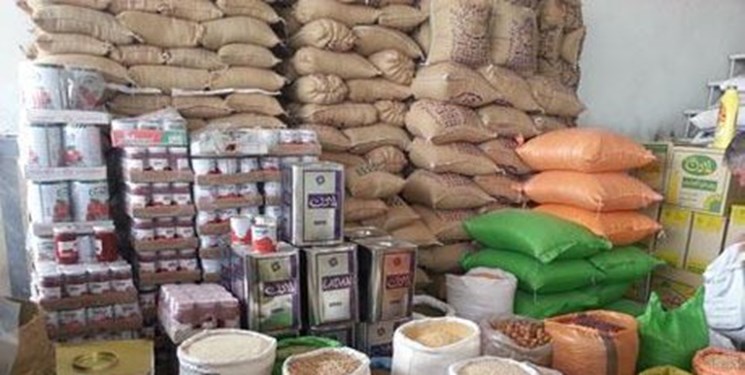 کشف ۱۴۰تن محصولات کشاورزی احتکار شده در سراب