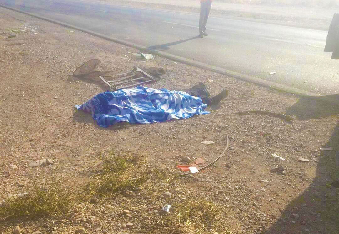 قاچاق انسان در محور خاش سه کشته و ۲۰ زخمی برجا گذاشت قاچاق انسان در محور خاش سه کشته و ۲۰ زخمی برجا گذاشت