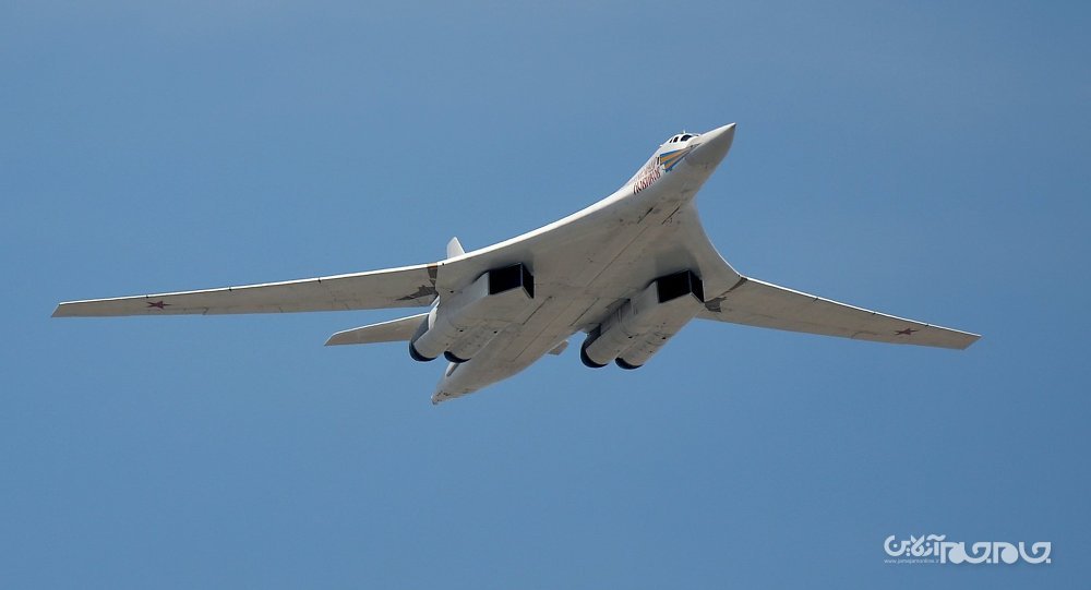 تحویل دومین فروند از بمب افکن های ارتقا یافته توپولوف 160 ام به ارتش روسیه+عکس