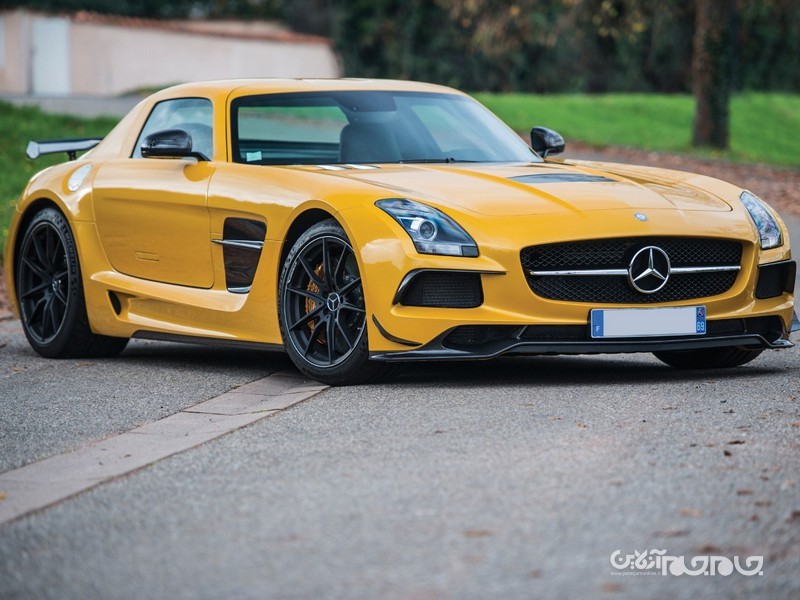 ققنوس در شهر؛ نگاهی به سرگذشت سوپرخودروهای مرسدس بنز و بررسی SLS AMG در تهران+عکس