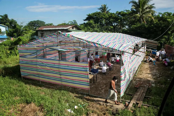 شاهزاده جنجالی / جو بایدن در آرامستان (تصاویر) 