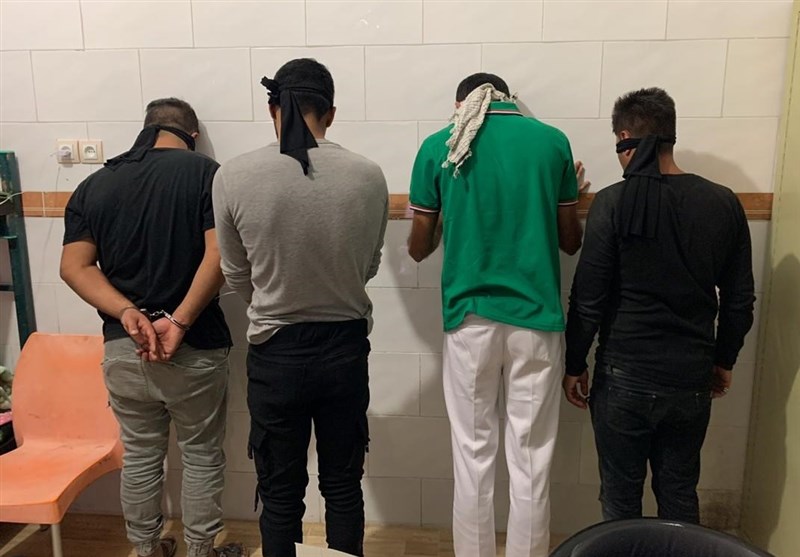 دستگیری ۹ سارق تحت تعقیب در شیروان