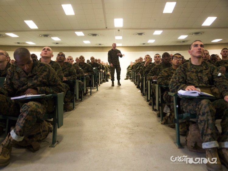 آموزش سرباز از نوع آمریکایی؛ یک شبانه روز با تفنگداران ویژه دریایی در پادگان آموزشی؛ قسمت دوم+عکس