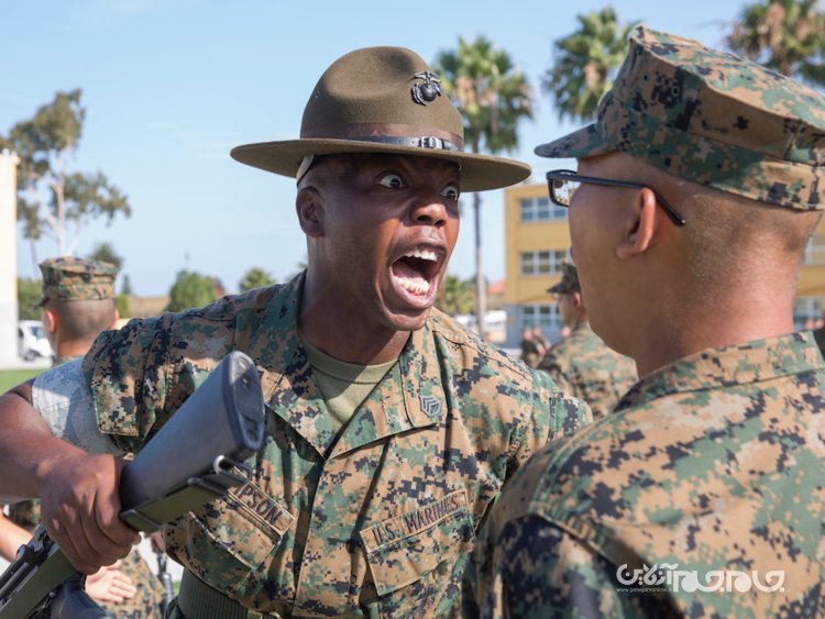 آموزش سرباز از نوع آمریکایی؛ یک شبانه روز با تفنگداران ویژه دریایی در پادگان آموزشی؛ قسمت دوم+عکس