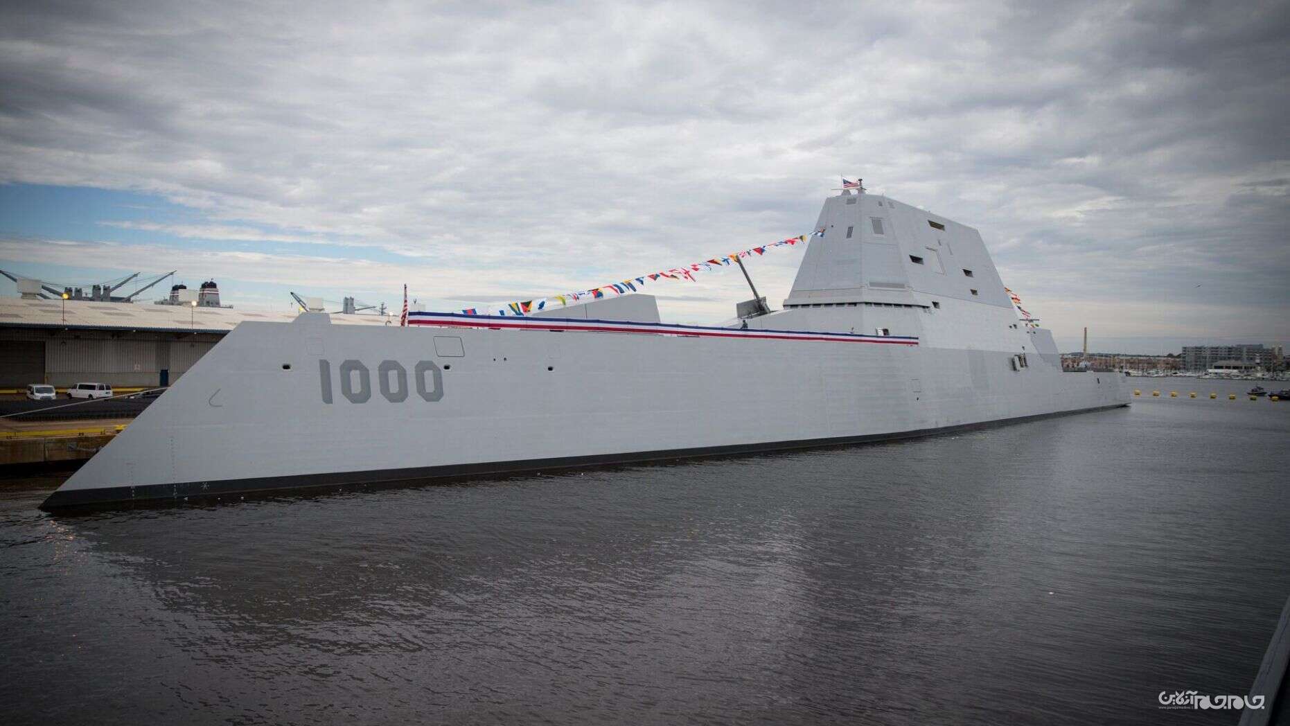 هر آنچه که باید در مورد ناوشکن های پنهانکار و پیشرفته کلاس «USS Zumwalt» بدانید+عکس
