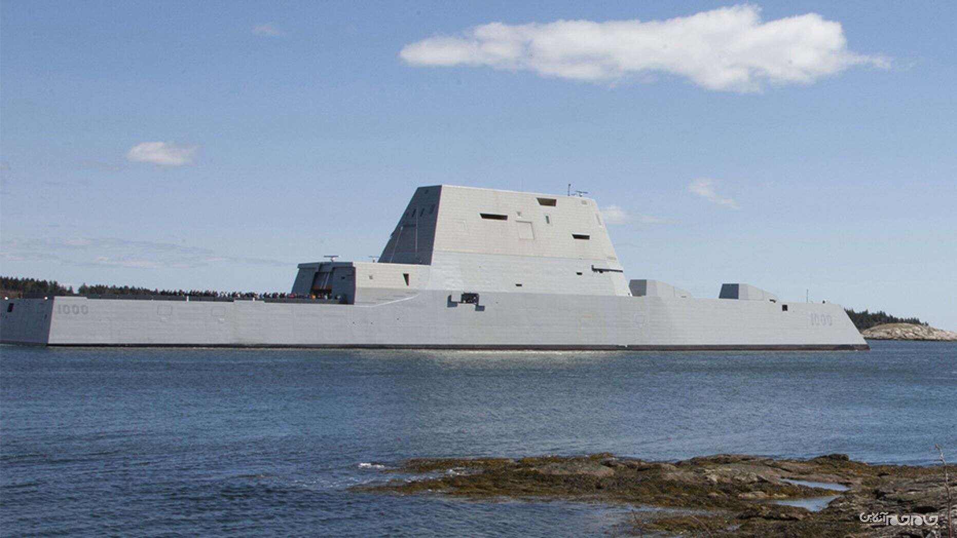 هر آنچه که باید در مورد ناوشکن های پنهانکار و پیشرفته کلاس «USS Zumwalt» بدانید+عکس