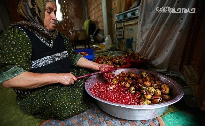 دانه کردن انار