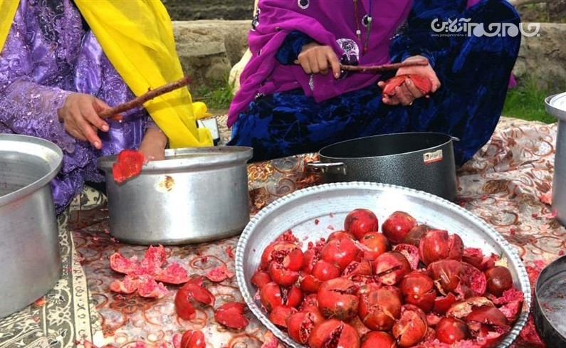 طرز تهیه رب انار خانگی راحت و آسان؛ به همراه آموزش تصویری