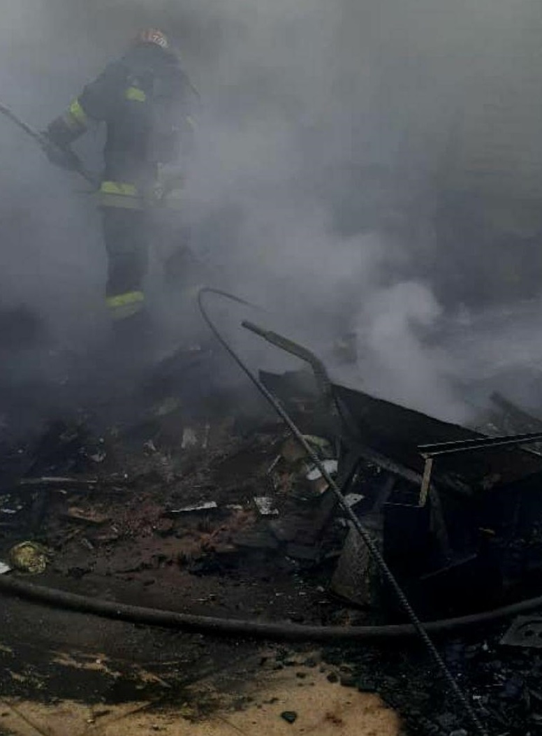 مهار آتش سوزی کارگاه کارگاه ام.دی.اف تخته های چوبی مهار آتش سوزی کارگاه کارگاه ام.دی.اف تخته های چوبی