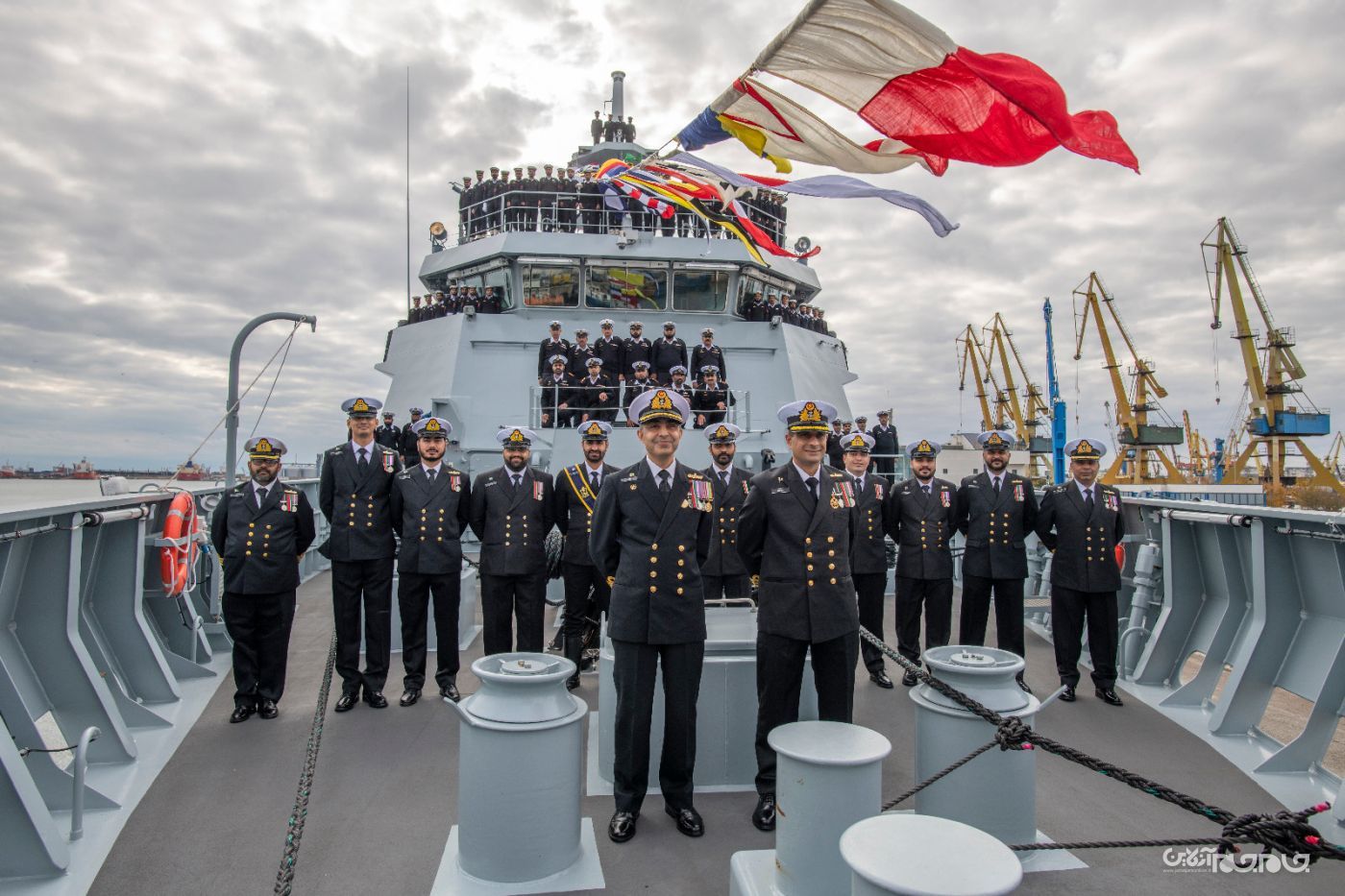 ناو جدید پاکستان در رومانی تحویل شد+عکس