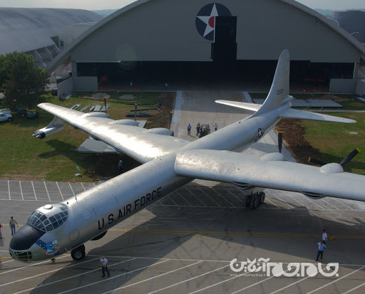 هواپیمای بمب افکن بی36، یکی از بزرگترین بمب افکن های تاریخ+عکس