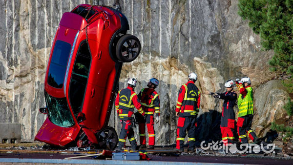نوآوری بزرگ ولوو برای بهبود امدادرسانی؛ رها‌کردن خودرو از فاصله ۳۰ متری+عکس