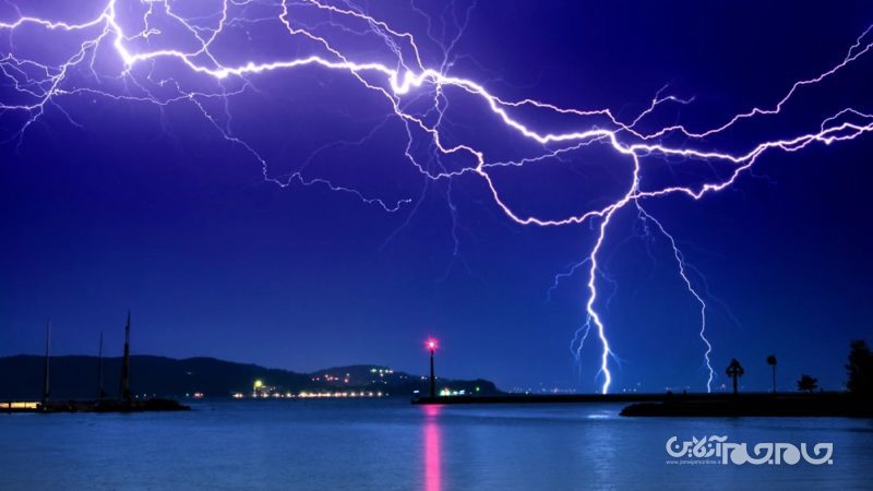 محققان با گرافین یک گام به ساخت دستگاه‌ کنترل‌کننده محل برخورد صاعقه نزدیکتر شدند+عکس