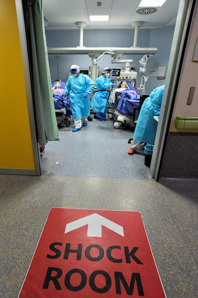 اینجا فاصله بین مرگ و زندگی است (تصاویر)