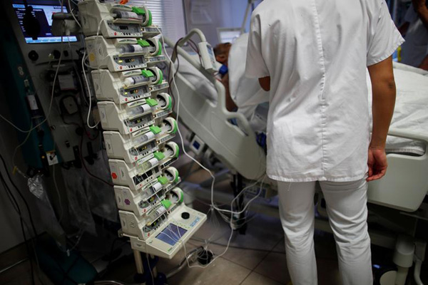 اینجا فاصله بین مرگ و زندگی است (تصاویر)