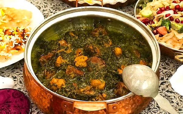 طرز تهیه خورش اسفناج و گوشت