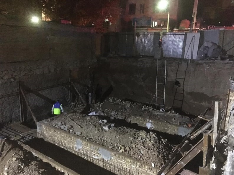 ریزش آوار بر سر ۳ کارگر در محل گودبرداری شده