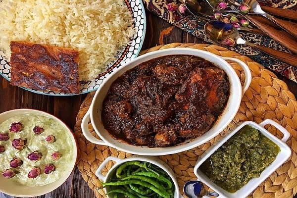 طرز تهیه مرغ ترش شمالی اصیل و خوشمزه