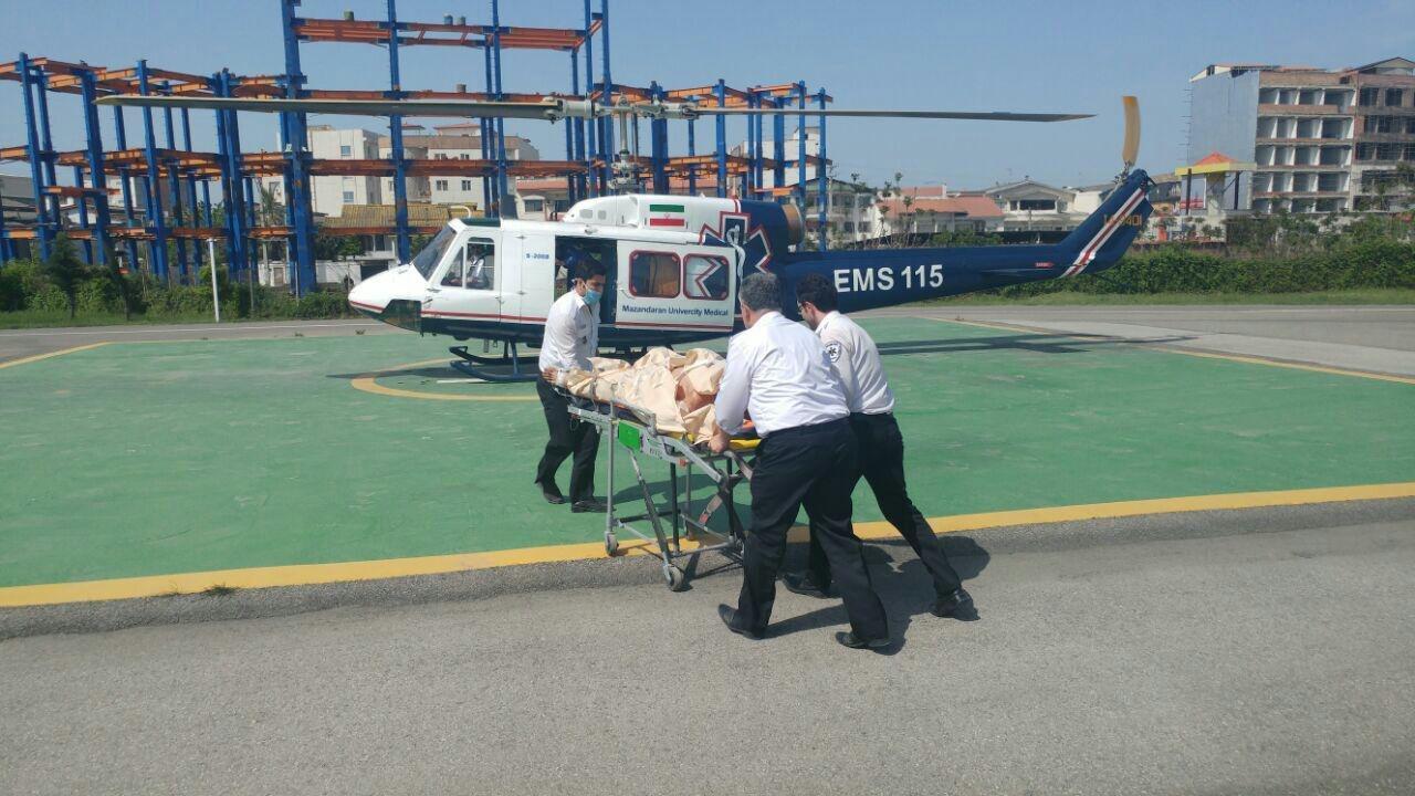 نجات از سقوط مرگبار در منطقه لاسم جاده هراز نجات از سقوط مرگبار در منطقه لاسم جاده هراز