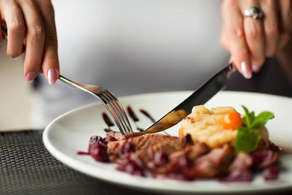 بهترین زمان خوردن غذا را بدانید! بهترین زمان خوردن غذا را بدانید!