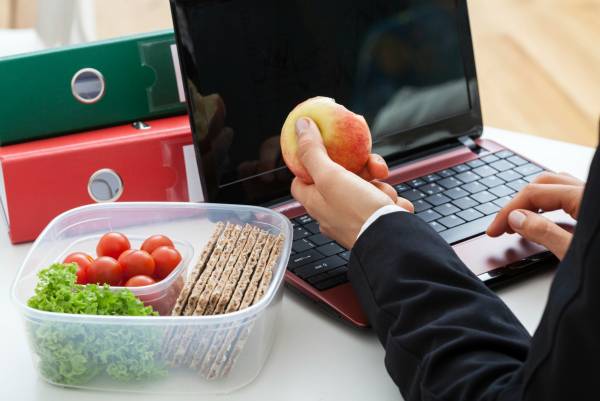 بهترین زمان خوردن غذا را بدانید! بهترین زمان خوردن غذا را بدانید!