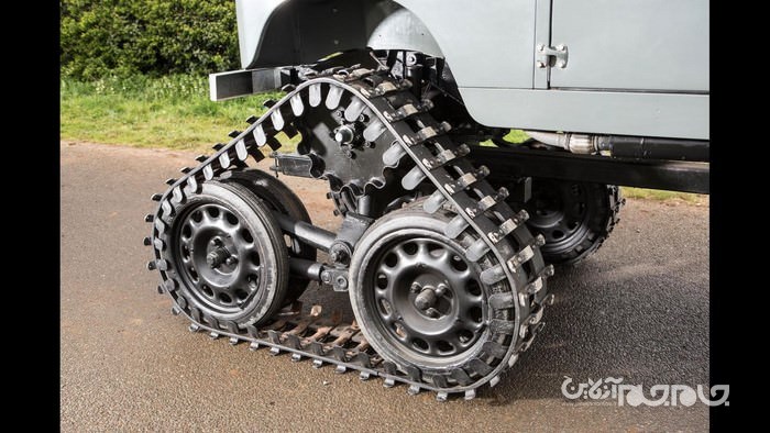 لندرور کلاسیک با چرخ‌های شنی+عکس