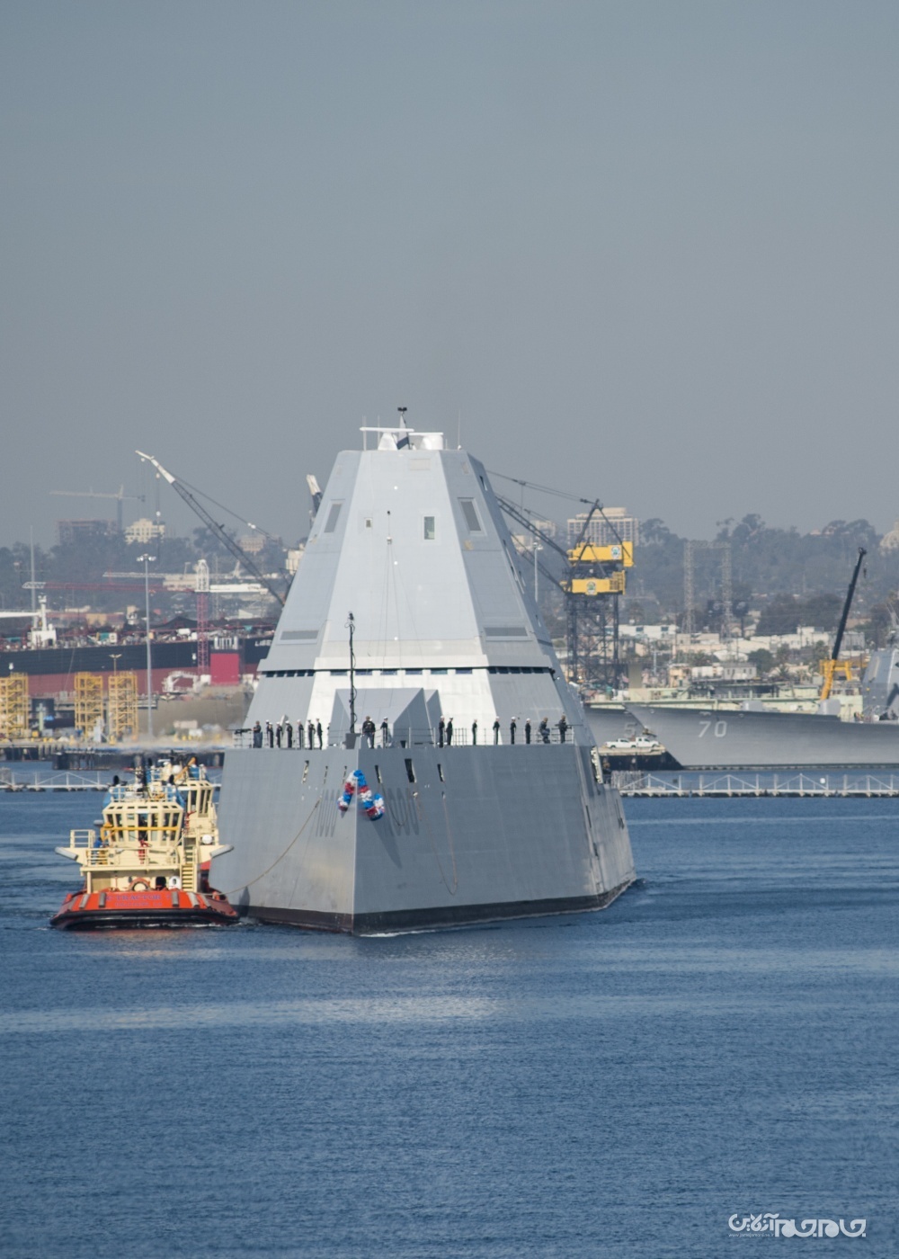 کوتاه درباره ناو جنگی فوق مدرن Zumwalt+تصاویر