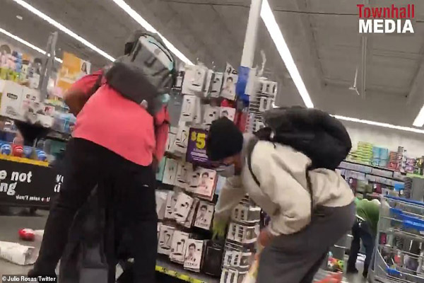 هرج و مرج و غارت در فیلادلفیای آمریکا (تصاویر)