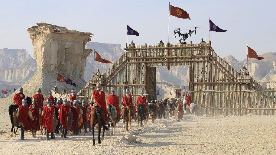 آشنایی مختصری با سلمان فارسی آشنایی مختصری با سلمان فارسی