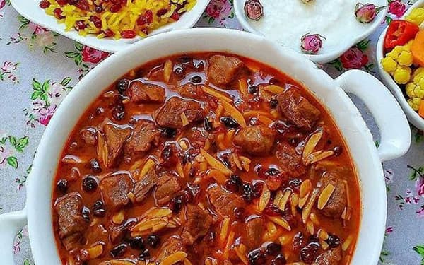 طرز تهیه خورشت خلال کرمانشاهی طرز تهیه خورشت خلال کرمانشاهی