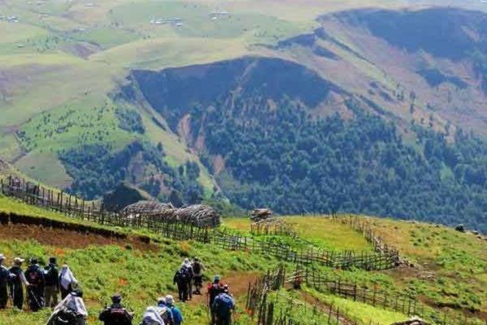 سوباتان از روستاهای بینظیر و زیبا در گیلان است که جاذبه های بسیاری برای گردشگران دارد همچنین گیاهان دارویی و غذاهای محلی خوشمزه ای را دارا می باشد.