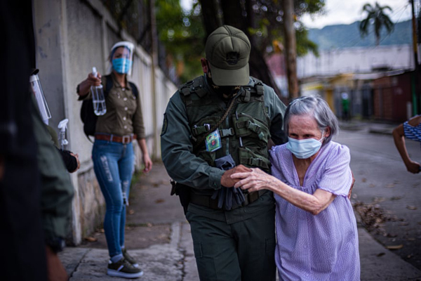 گریه های آقای وزیر (تصاویر) گریه های آقای وزیر (تصاویر)