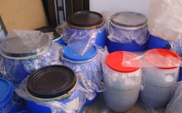 انهدام بزرگترین شبکه سازمان یافته تهیه و توزیع مشروبات الکلی در قشم انهدام بزرگترین شبکه سازمان یافته تهیه و توزیع مشروبات الکلی در قشم