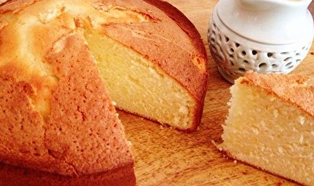 طرز تهیه کیک شیر داغ خوشمزه