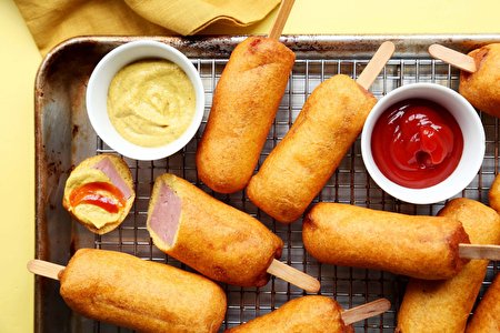 طرز تهیه کورن داگ خوشمزه